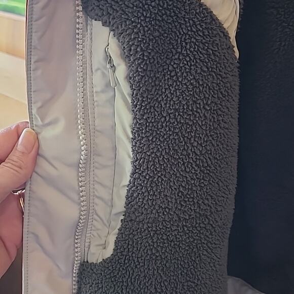 Women's Colombia Red White Ski‎ Jacket Coat Size XL Interior Pockets EUC - Picture 7 of 13